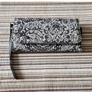 Paisley Print Cellphone Wallet